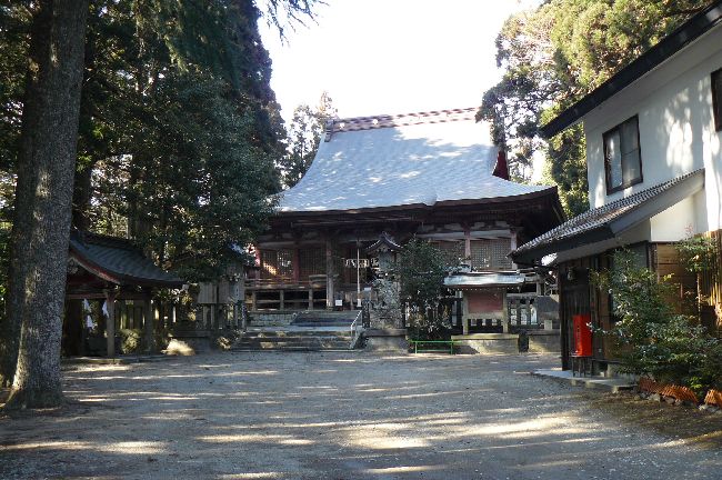 ��r��_��