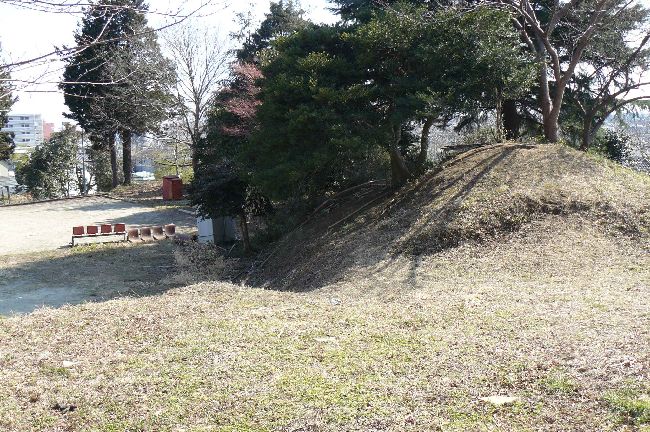 �L�����i�����j