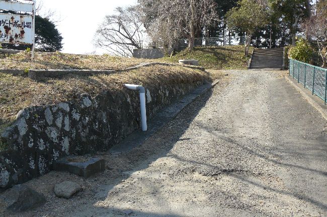 �L�����i�����j