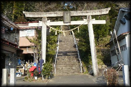 ���R�_��