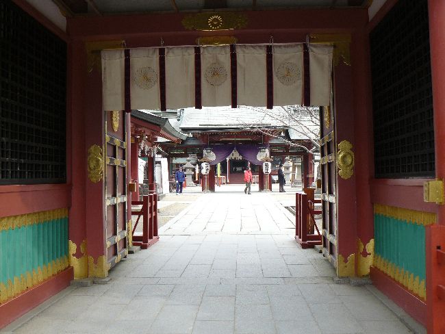 �����_��