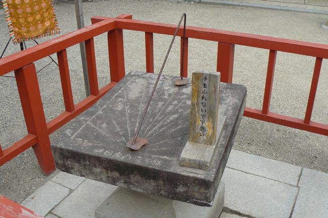 �����_��