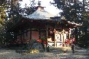 興福寺境内に設けられた観音堂
