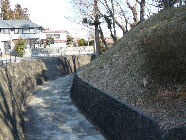 ������i������j