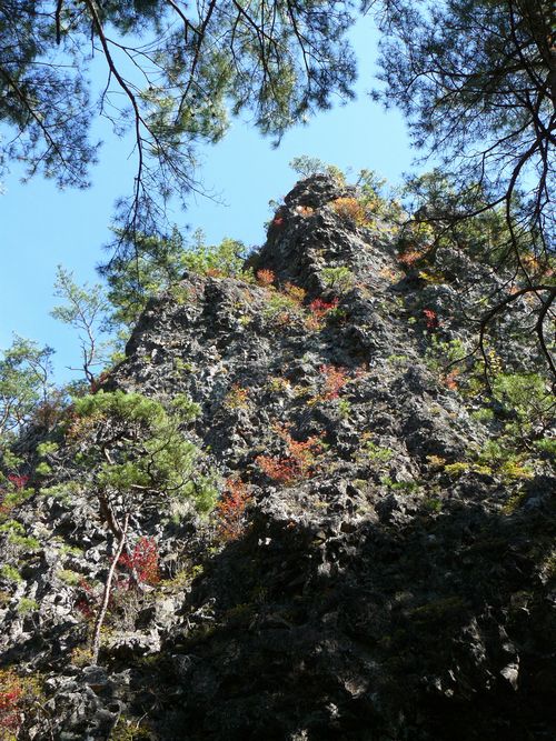 ���R���A��