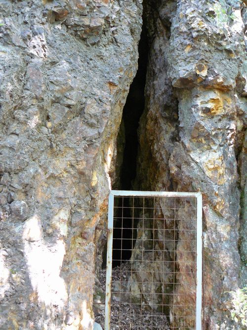 ���R���A��