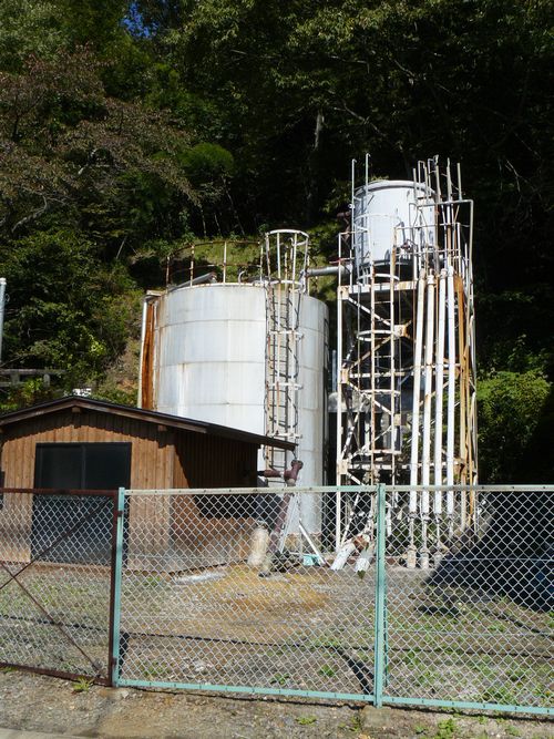 �����c����E������